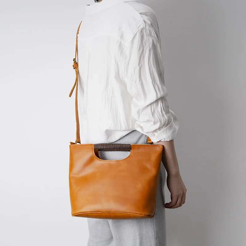 Винтажная женская сумка из натуральной воловьей кожи саквояж на