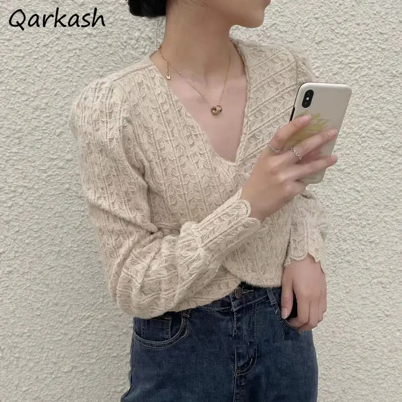 

Блузка женская кружевная с V-образным вырезом, элегантный романтический Базовый Топ во французском стиле, укороченная одежда, стильная праз...