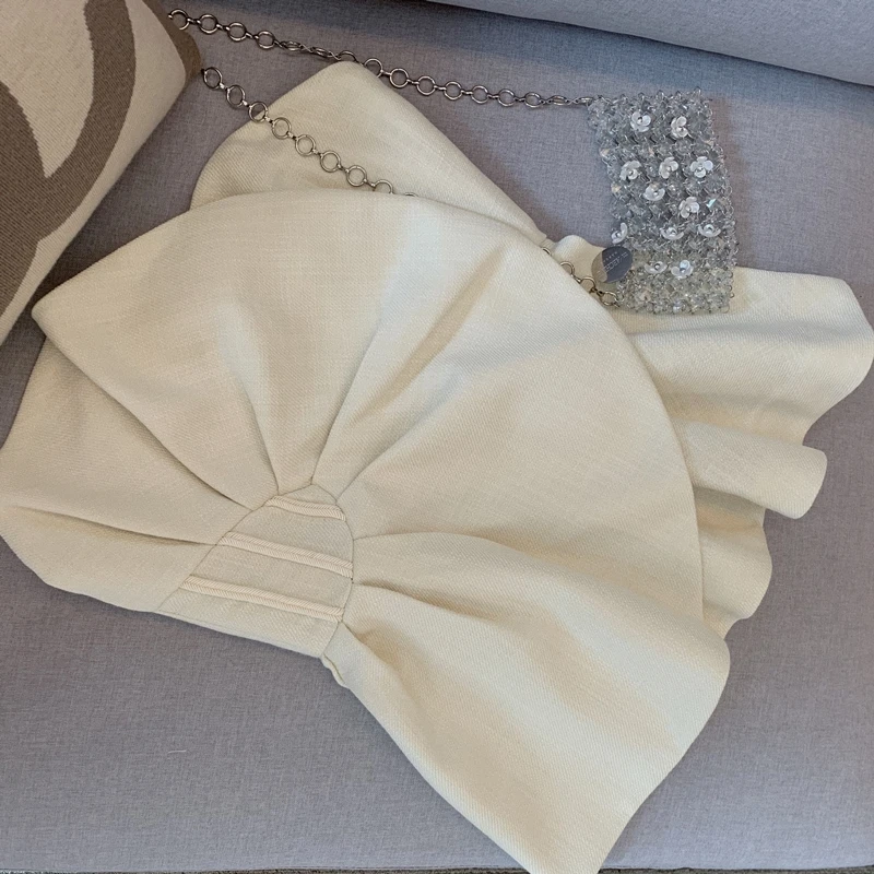 

Niche design sense French fashion 2021 summer new temperament strapless tube top women