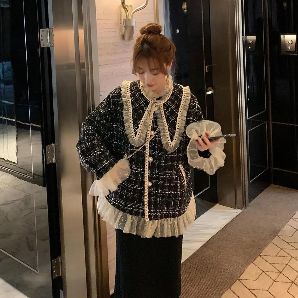 

Autumn and winter plus cotton thicker new small fragrance jacket doll collar Korean version loose student small short coat women