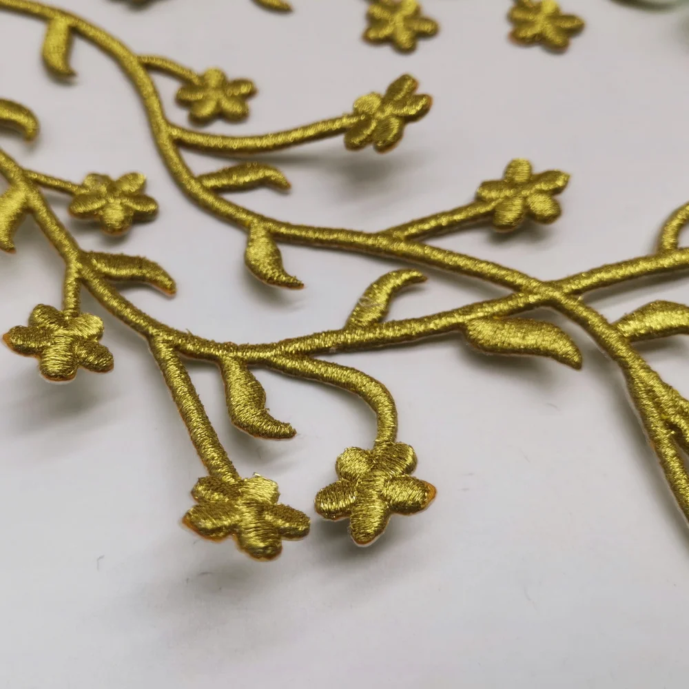 

Iron On Flower Lace Collar 3D Style 2 Pcs Gold Embroidered Patches Vintage Cosplay Costume Appliques Lace Trims Diy 37cm