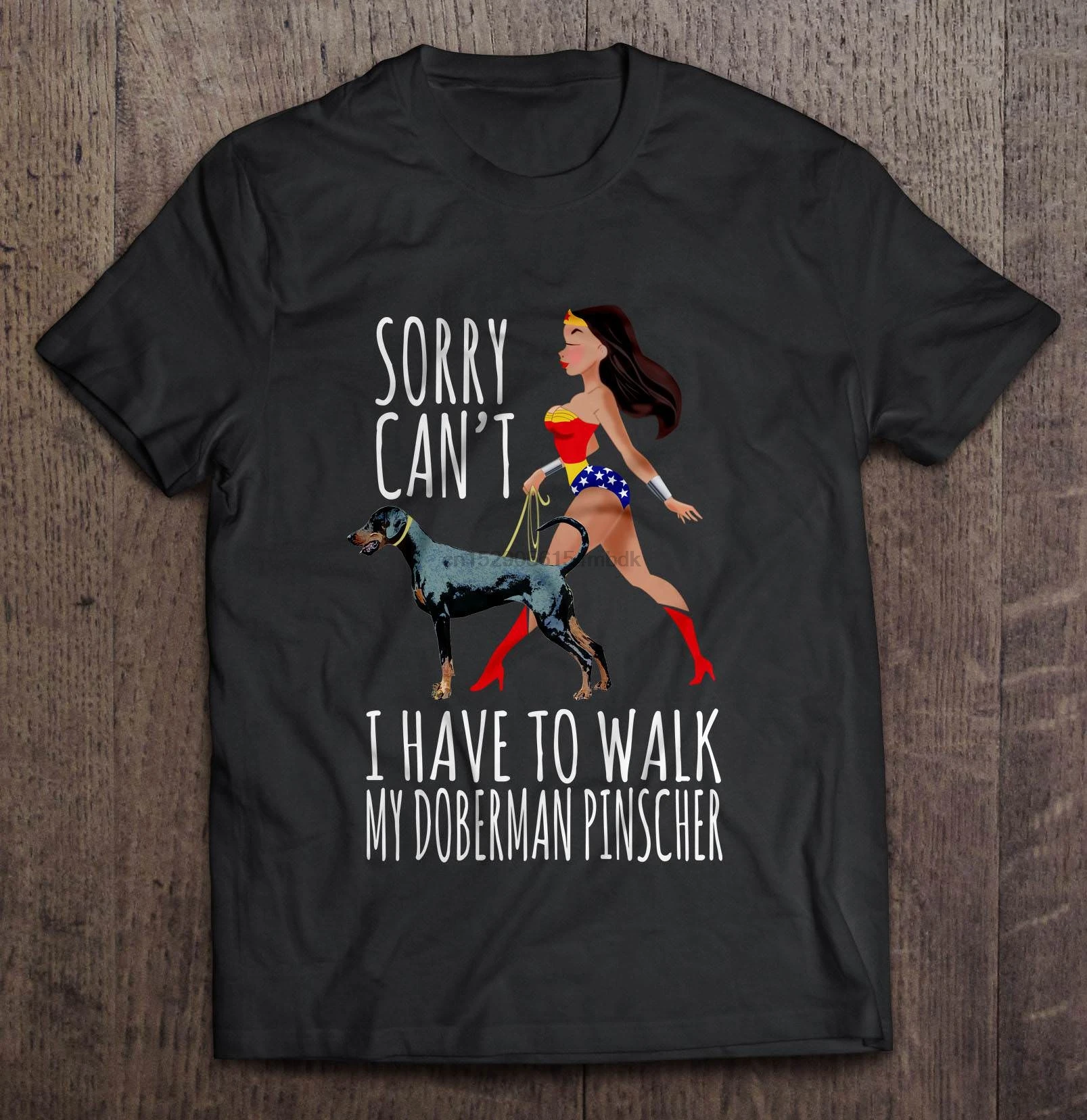 Мужская футболка извините могу ли я ходить мой Доберман Пинчер-чудо женщина