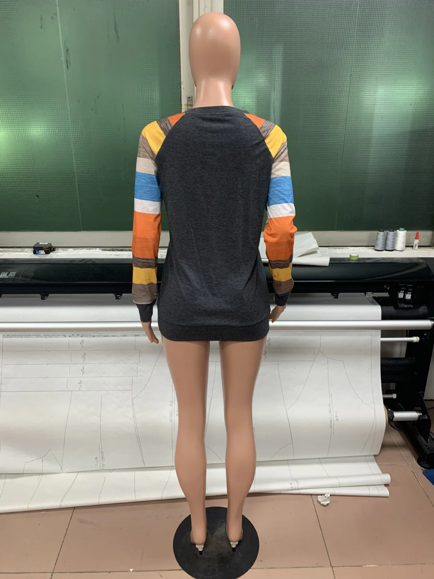 Осенне-зимняя одежда женская футболка с длинным рукавом принтом О-образным