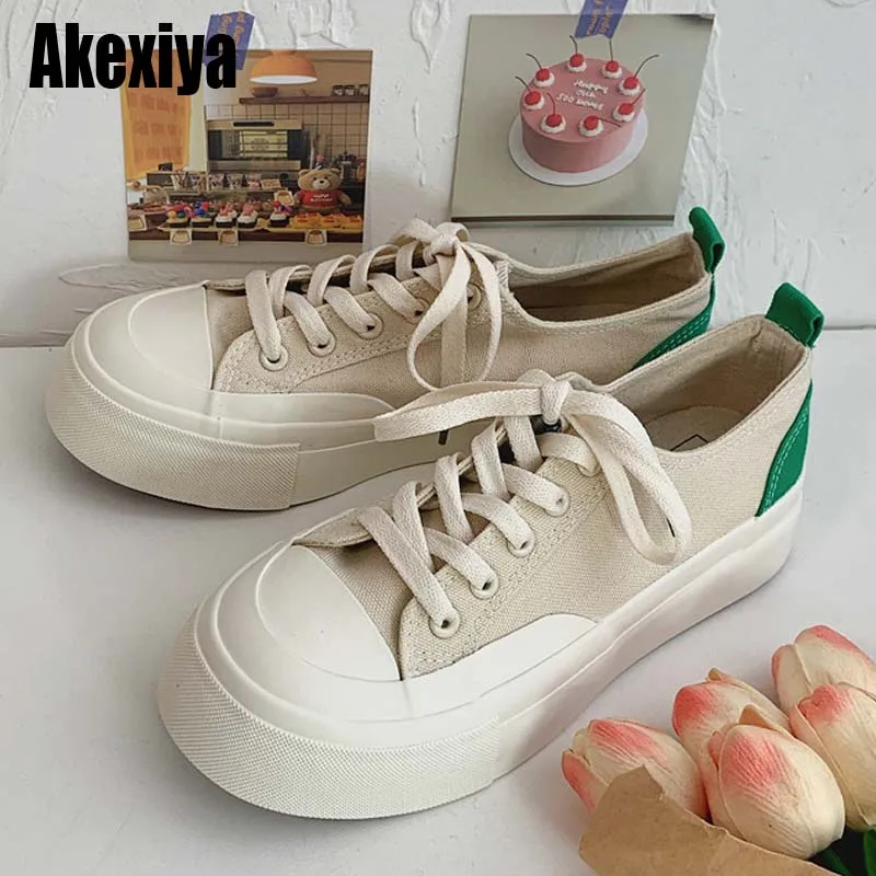 

Женская обувь на высоком каблуке и платформе из парусины вулканизованные Кроссовки Новое поступление Женская обувь на плоской подошве; Бег...