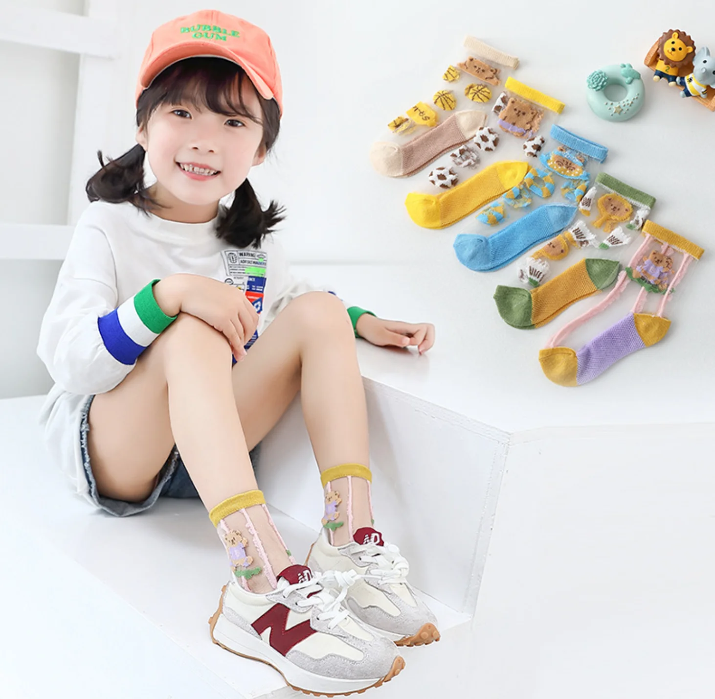 

2021 girls' middle tube socks and boys' fresh socks aged 1-12 5 pairs