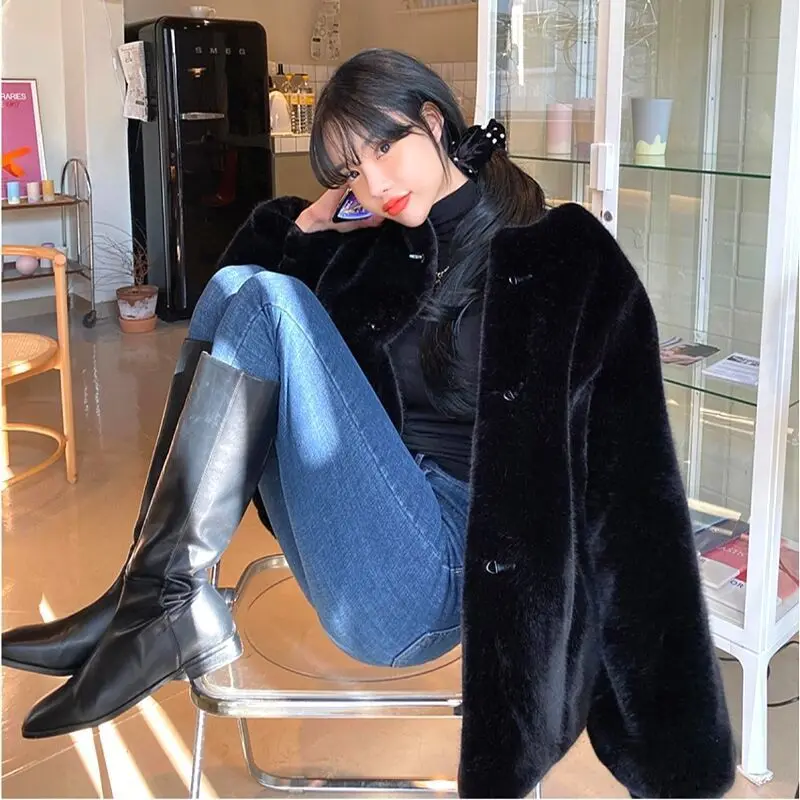 

2021 Women Winter Thick Faux Fur Jacket Casual Soft Fleece h Warm Outerwear Women's Elegant Long Sleeve Loose Overcoat C139