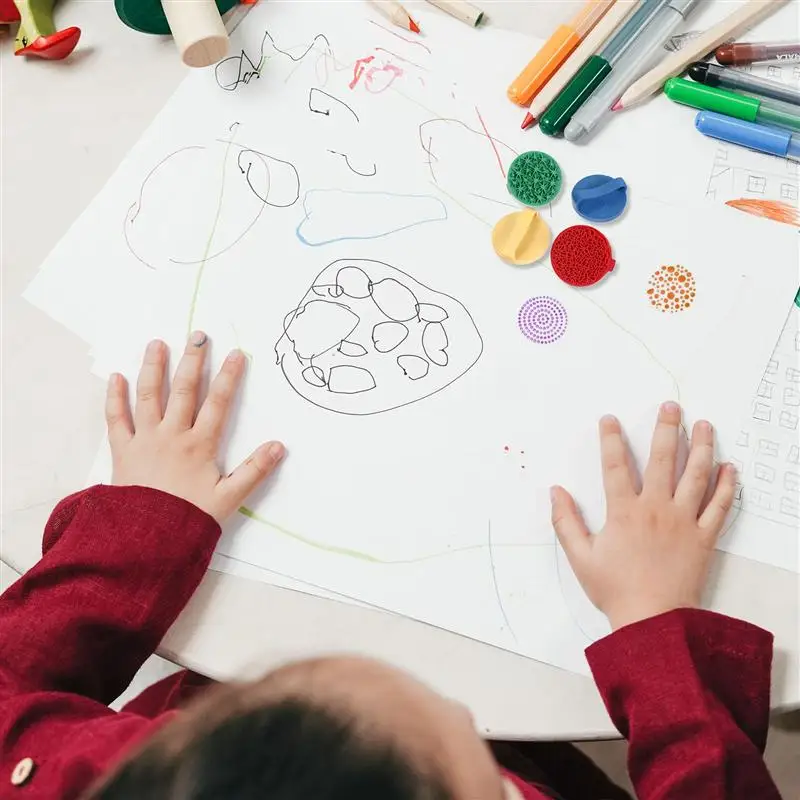 

4pcs Children Toy Stamps Kid Seal Scrapbooking Stamper DIY Scrapbook Stamper Toy