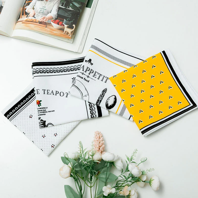 

1 Pcs Cotton Placemat INS Fashion Style Fabric Table Mats Napkins Simple Design Tableware Kitchen Tool