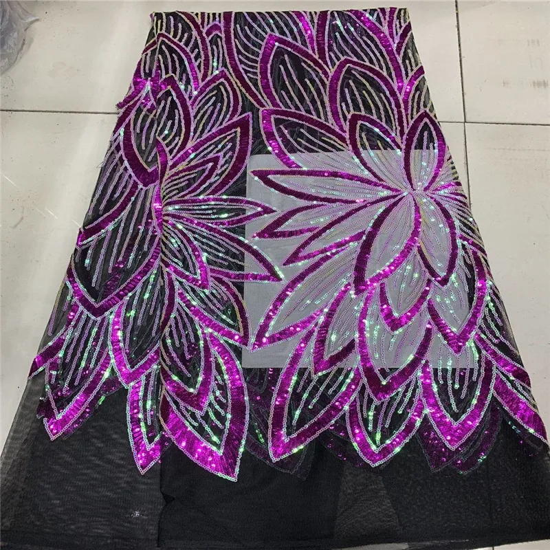 Высококачественная кружевная ткань с большими блестками черного цвета 2019