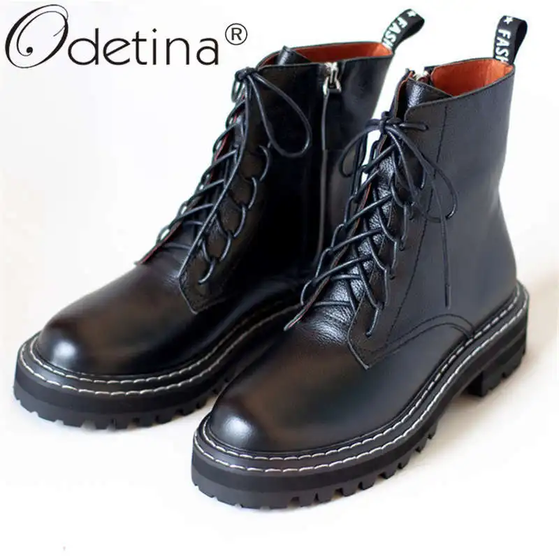 Женские ботильоны из натуральной кожи Odetina Зимние на низком массивном каблуке со