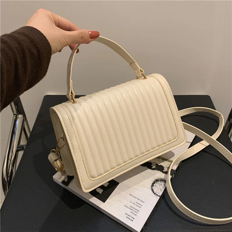 

Women's Square Striped Pleated Handbag Fashion Leather Single Shoulder Bag