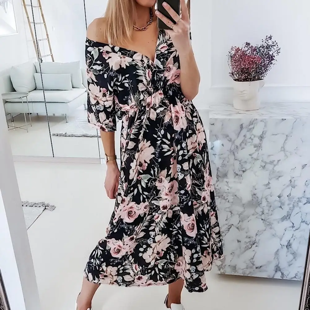 

Женское платье с V-образным вырезом и перекрестным воротником