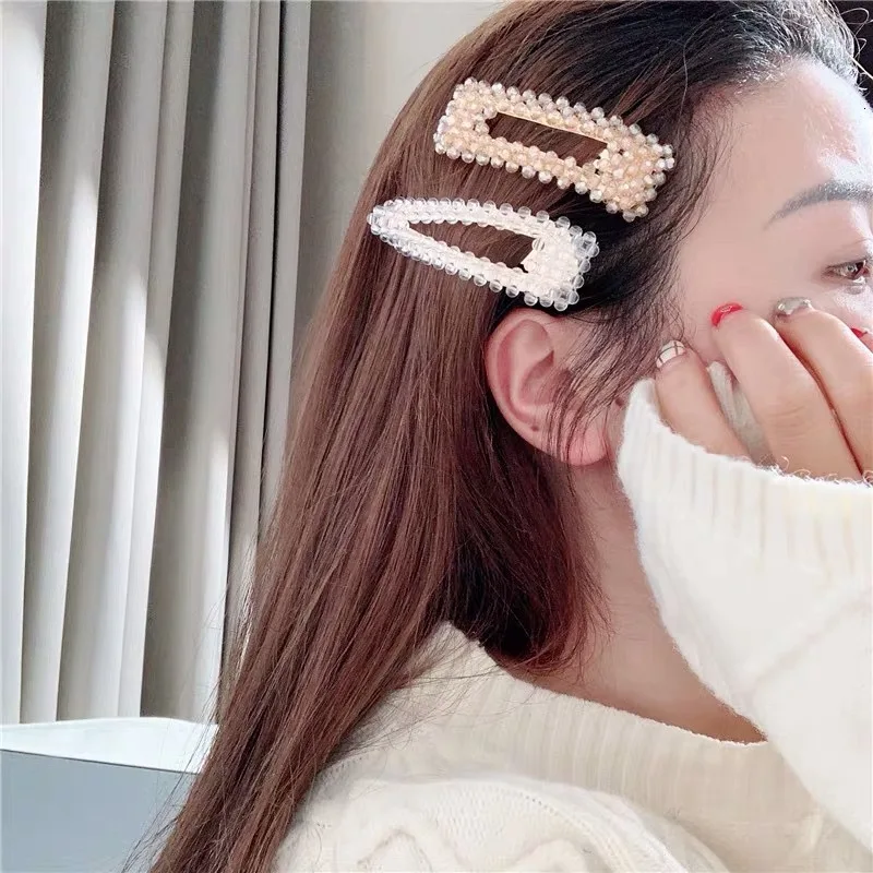 Женская заколка для волос с кристаллами и бусинами золотистая Геометрическая