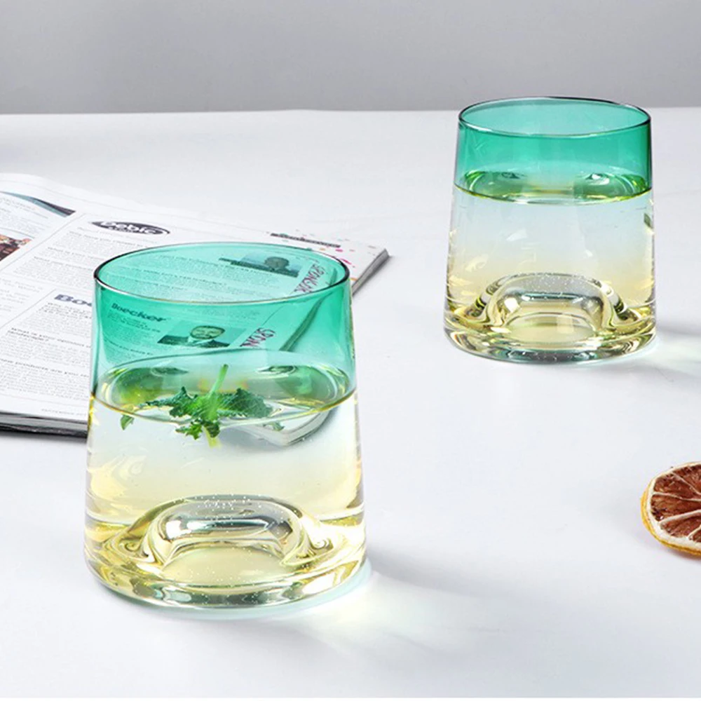 

Kitchen,Dining & Bar