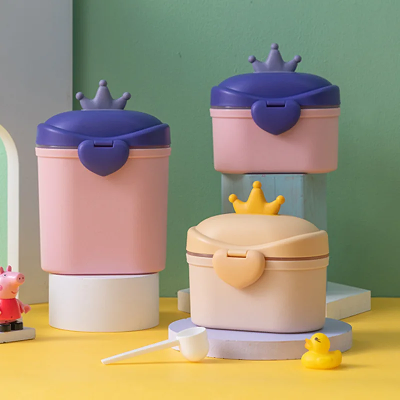 

Baby Formula Dispenser Portable Milk Powder Container with Scoop Baby Snack Storage Box for Travel Outdoor Activities