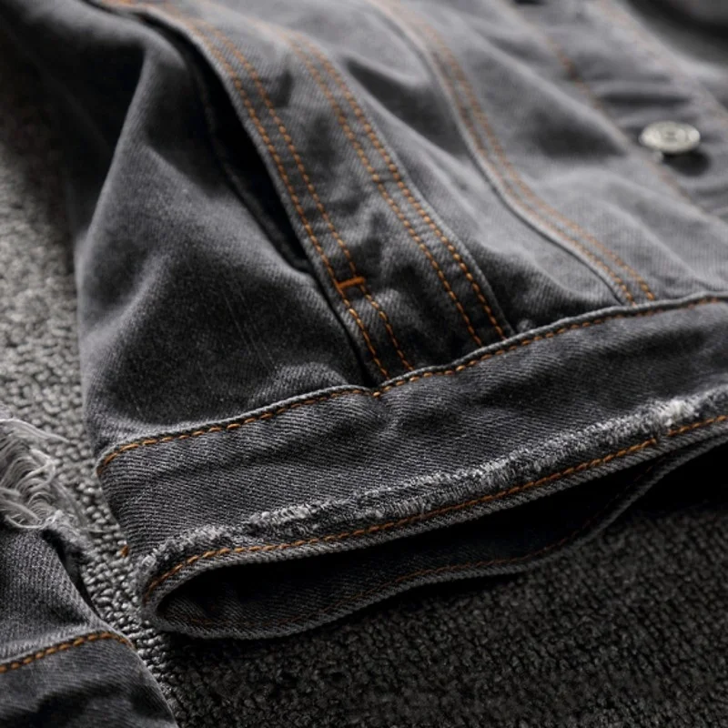 Джинсовая куртка мужская с потертостями модный приталенный силуэт Бомбер