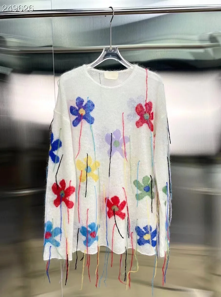 

2021 New Winter Knitted Sweater Women Floral Embroidery Retro Pullover Sweater Runway Design