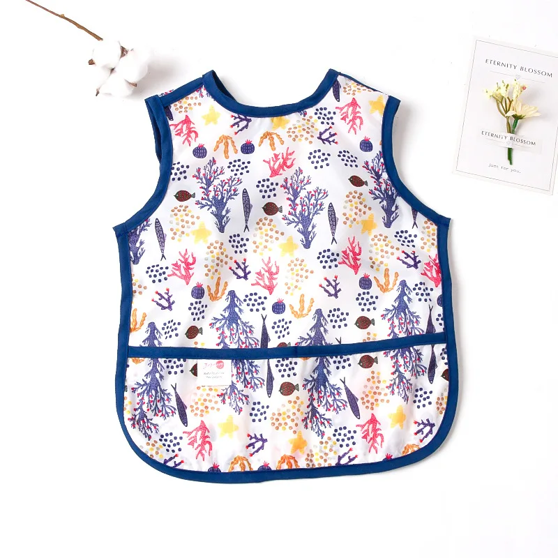

2pcs/set Baby Boy Bibs Waterproof No Sleeve Girl Bibs Kids Burp Cloth Feeding Bib with Pocket Child Apron Smock Print