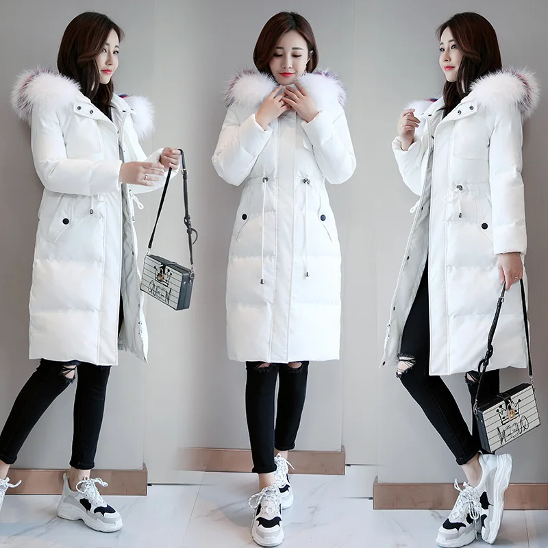 Женский длинный пуховик с капюшоном приталенный длинным воротником брендовые