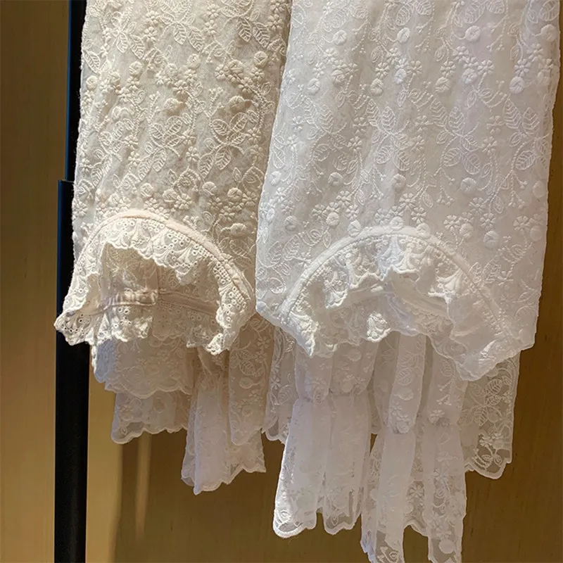 

Fashion Women Lace T-Shirt Summer Spring Stand Collar Long Sleeve Tee shirts Female Casual Loose Flare Sleeve Tee Tops