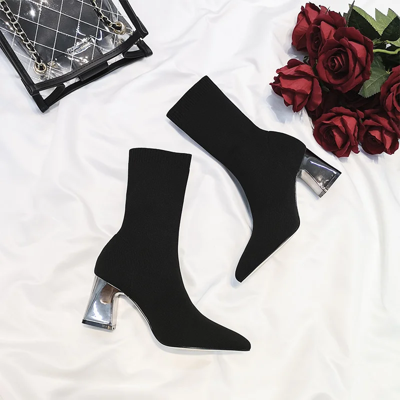 

Women's Shoes