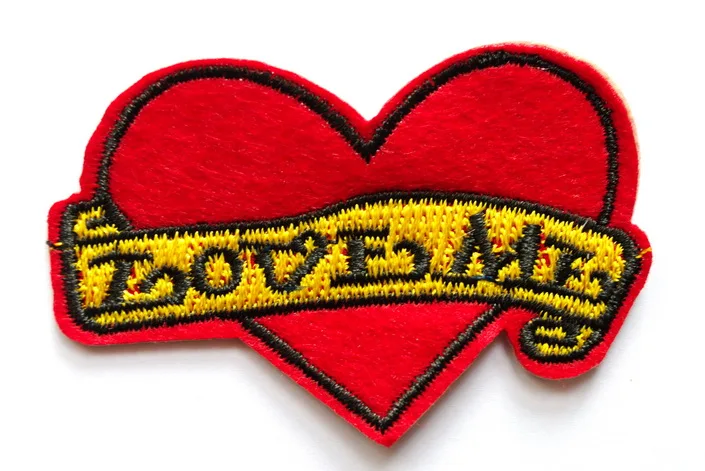 

1x Love Me Red heart tattoo biker hippie boho retro fun applique iron on patch (≈ 6.7*4.2 cm)
