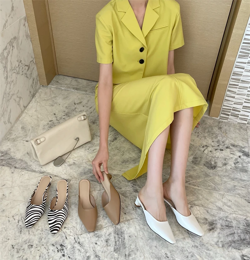 

Fashion zebra color Baotou half slippers women's outer wear 2021 spring and summer new low-heeled shaved leather lazy sandals