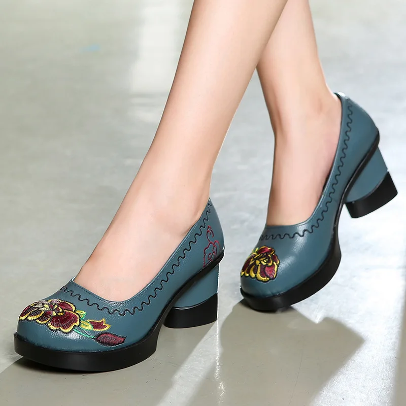 

BEYARNE Spring Women Pumps Retro Embroider Lady 7.5CM High Heels Slip On Platform Hand Pumps Women Genuine Leather Shoes