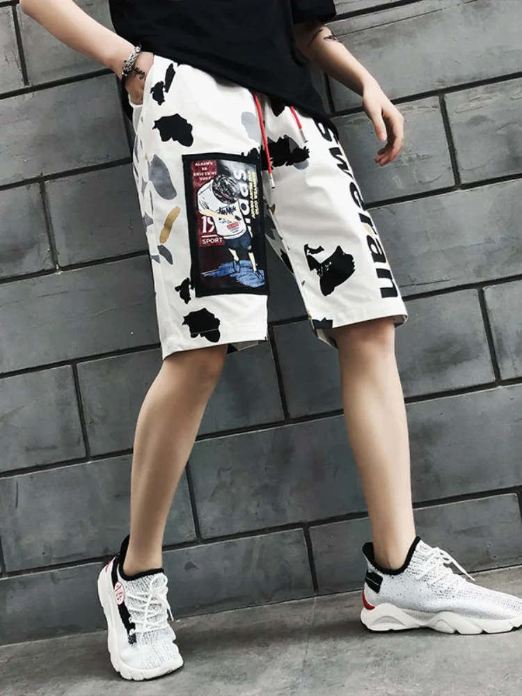 

2021 New Summer Fashion Streetwear Men Cargo Shorts Hip Hop Style Homme Casual Loose Bermuda Joggers Shorts Drop Shipping