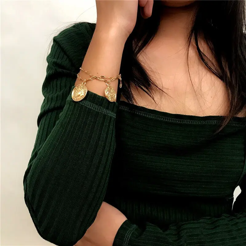 Женский винтажный браслет с подвеской в виде монета со слоном золотого цвета