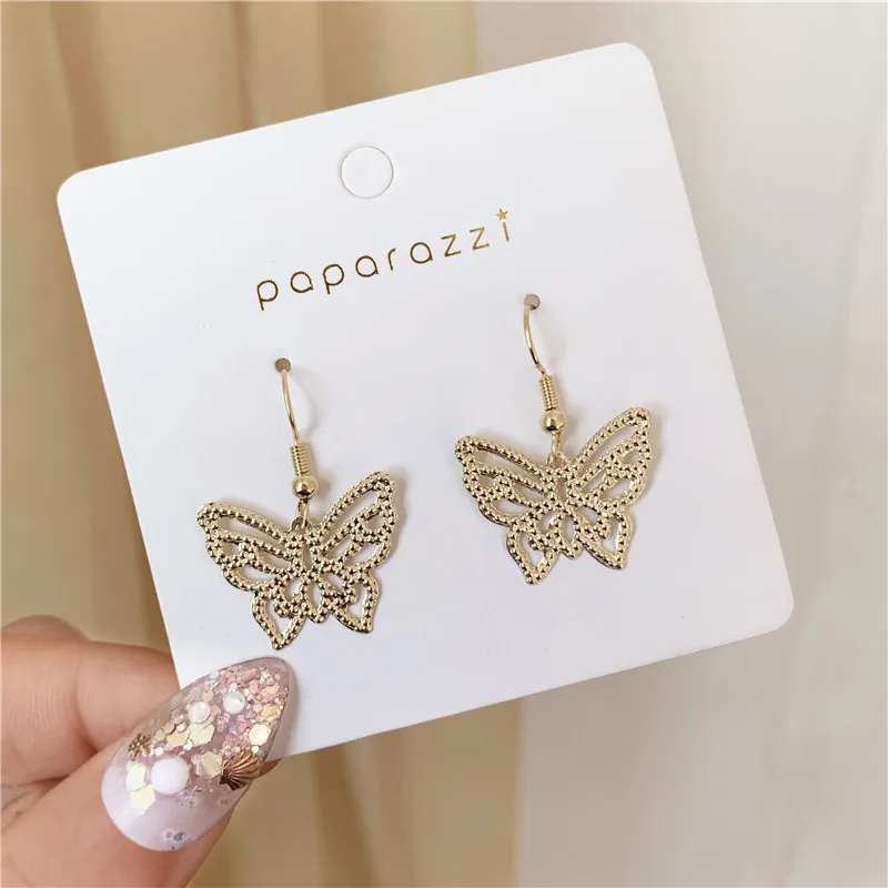 

Golden Korean temperament simple and sweet bow drop earrings for women party Personal jewelry