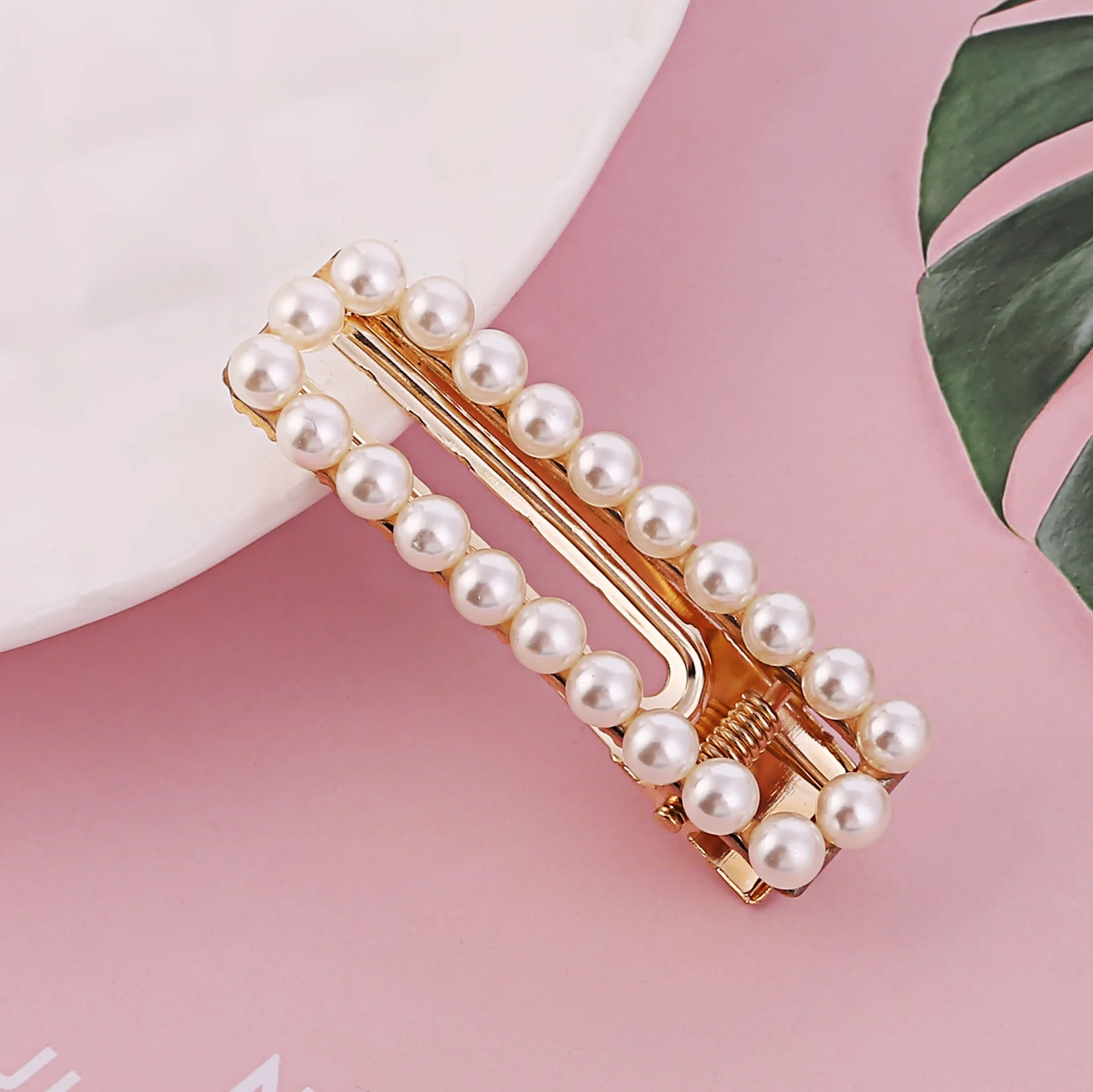 

2021 Korean Sweet Pearl Hairpin for Women Hair Clip Hairpins Fashion Trendy Hairwear Jewelry Gift Headwear Accessories Wholesale