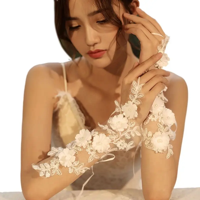

Women White Long Fingerless Hollow Out Wedding Gloves Embroidery Artificial Flower Imitation Pearl Jewelry Bridal Costume