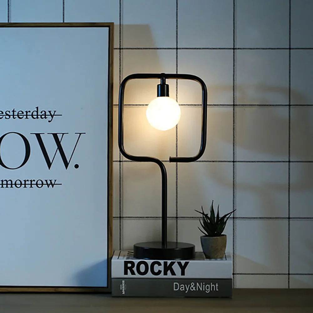 Настольные лампы Классическая Современная черная прикроватная Настольная Лампа