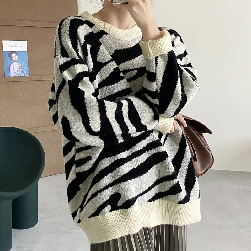 

2020 Autumn Winter Leopard Sweater Women Knitted Oversized Pullover Woman Sweater Long Sleeve Loose Sweaters for Women Fashion