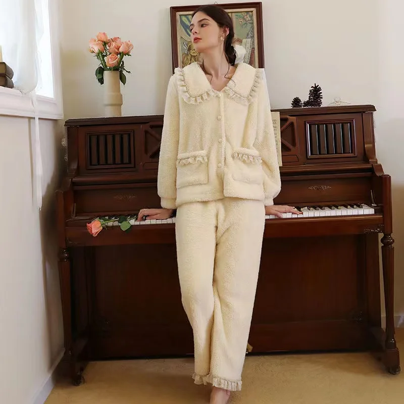 Women Coral Velvet Pyjamas Winter 2 Pieces/Sets Long Sleeve Thick Warm Flannel Female Home Clothing Pajamas