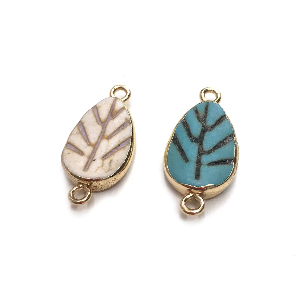 Ожерелье из бирюзовый кулон натурального камня покрытое золотом в форме листа