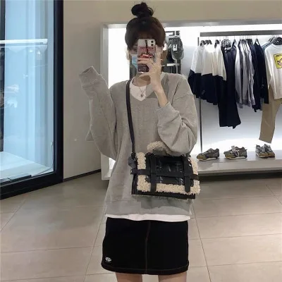 

Fashion Fur bag women jumbo capacity totes handbag black pu leather Shoulder Messenger sheep fur bag 2020 winter new deisgner