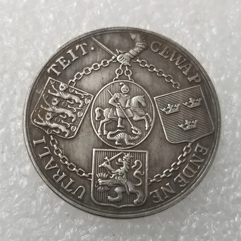 

Russia Silver-plated Brass Commemorative Collectible Coin Gift Lucky Challenge Coin