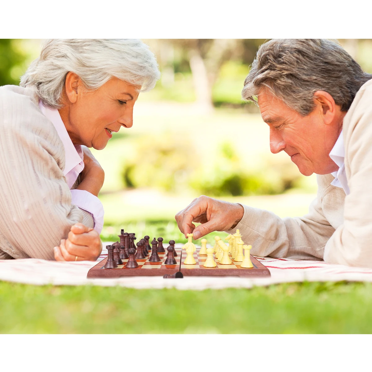 IBaseToy 2 в 1 Набор Магнитных шахматных шашек для путешествий Классический складной