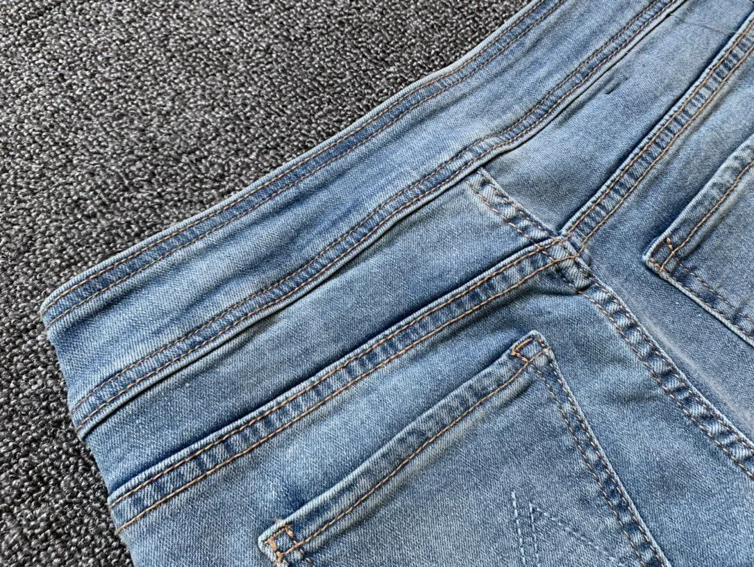 

2021 Spring Women Ankle-Length Jeans Lady High Waist Fashion Slim Denim Pencil Pant with Multi-Buttons