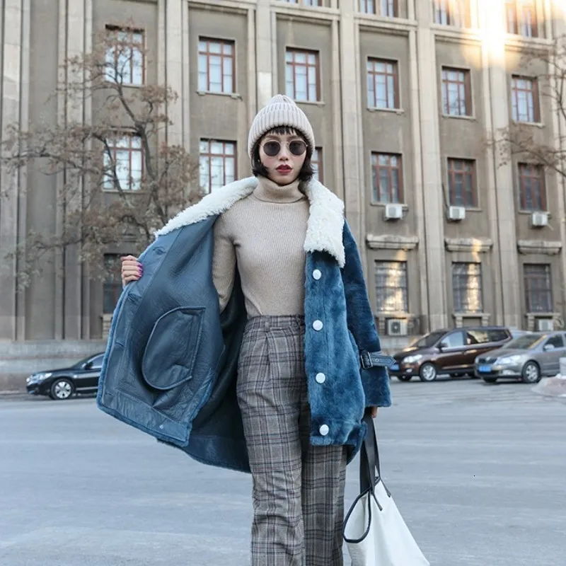 

2020 New Fashion Sheep Fur Collar Coats Female Single Breasted Thick Overcoats Korean Ladies Real Fur Coats Loose jackets