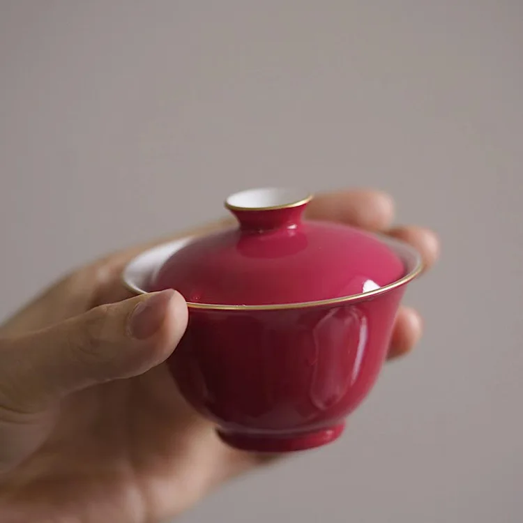 Se oculta en el exterior, carmine tueen yongzheng, solo tres tazones de t&eacute;, jingdezhen, t&eacute; de cer&aacute;mica hecho a mano-0