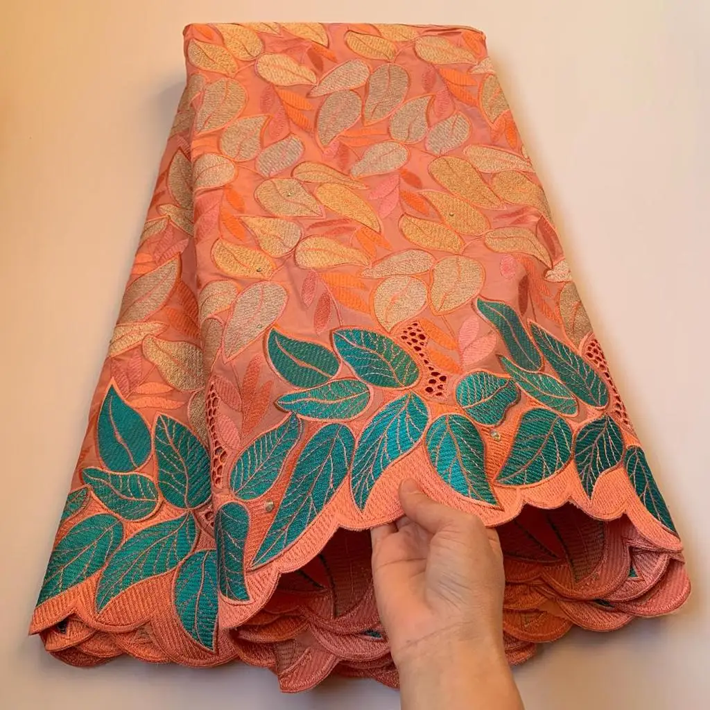 

Latest African Cotton Swiss Voile Lace Fabric Embroidered Nigerian Women Dress Material Suisse Coton Tissu Africain 2021 AC12