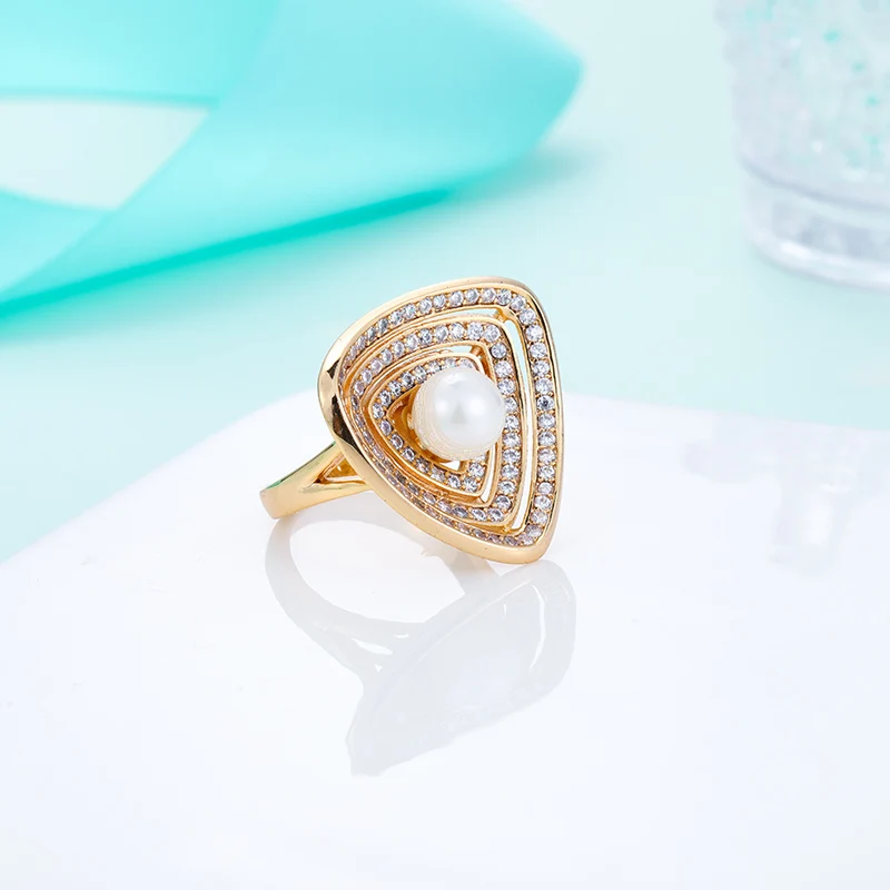 Женское кольцо с фианитом MAIKALE большое золотым драгоценным камнем подарочное