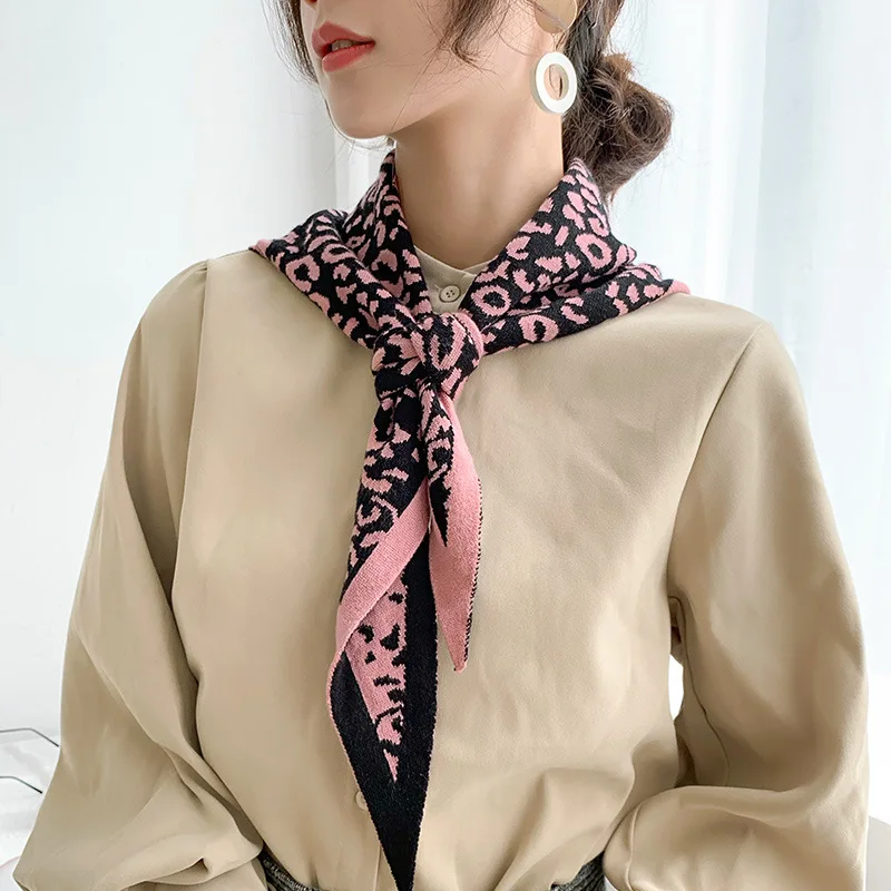 

Women's Scarf In Spring and Autumn 2020. South Korea East Gate Shawl, Diamond Mosaic Leopard Neck Protection, Triangle Scarf