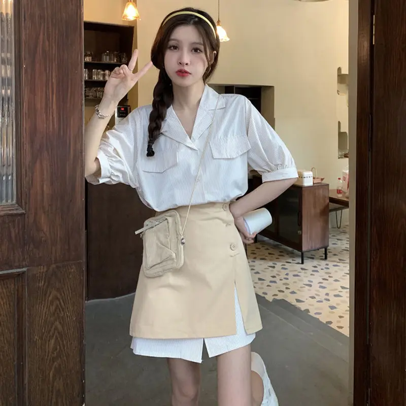 

Light cooked wind suit summer 2021 new Hong Kong style design sense thin commuter loose short-sleeved shirt women