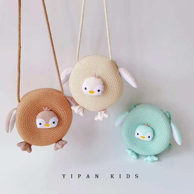 

Children's Bags Little Girls Messenger Handmade Bag 2021 New Summer Straw Woven Bag Girls Penguin Cartoon Small Shoulder Bag