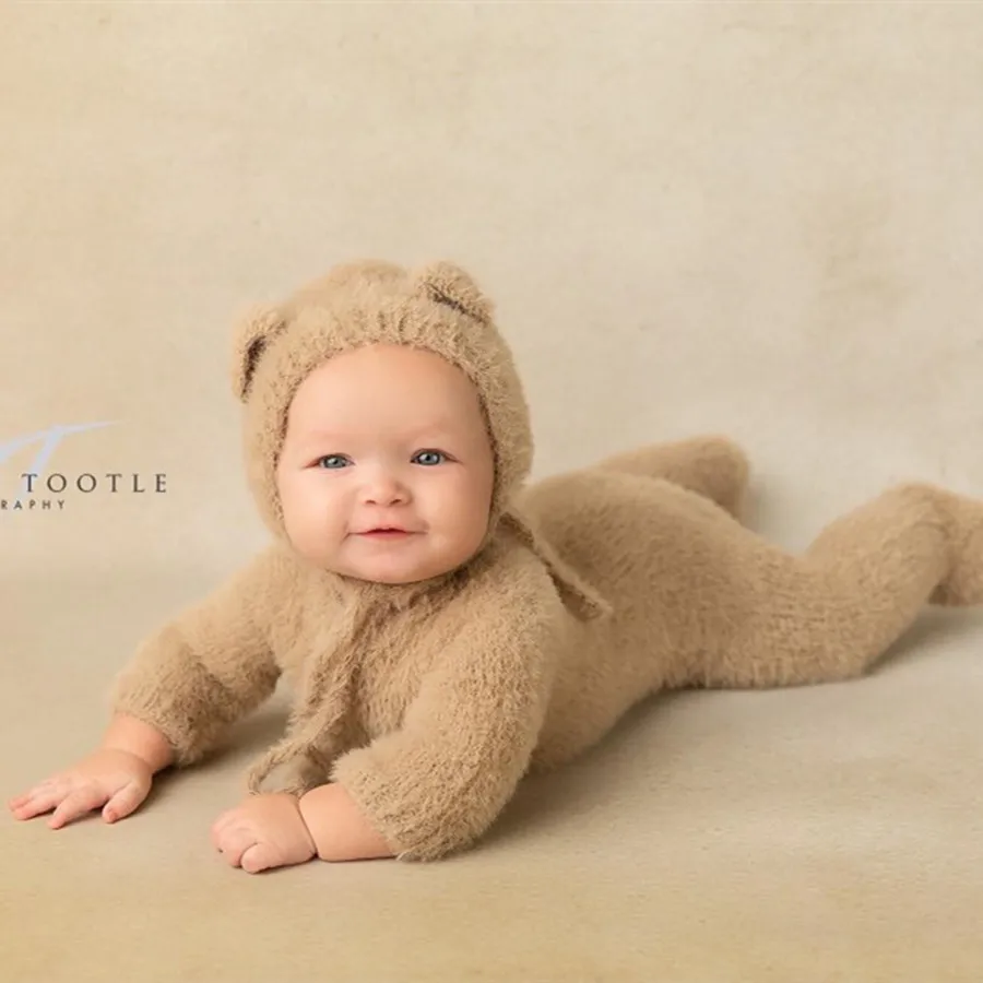 VERY LOVELY 6-12M Baby Furry Jumpsuits Baby Photography Props Baby Boy Girl Clothes Baby Winter Cothes