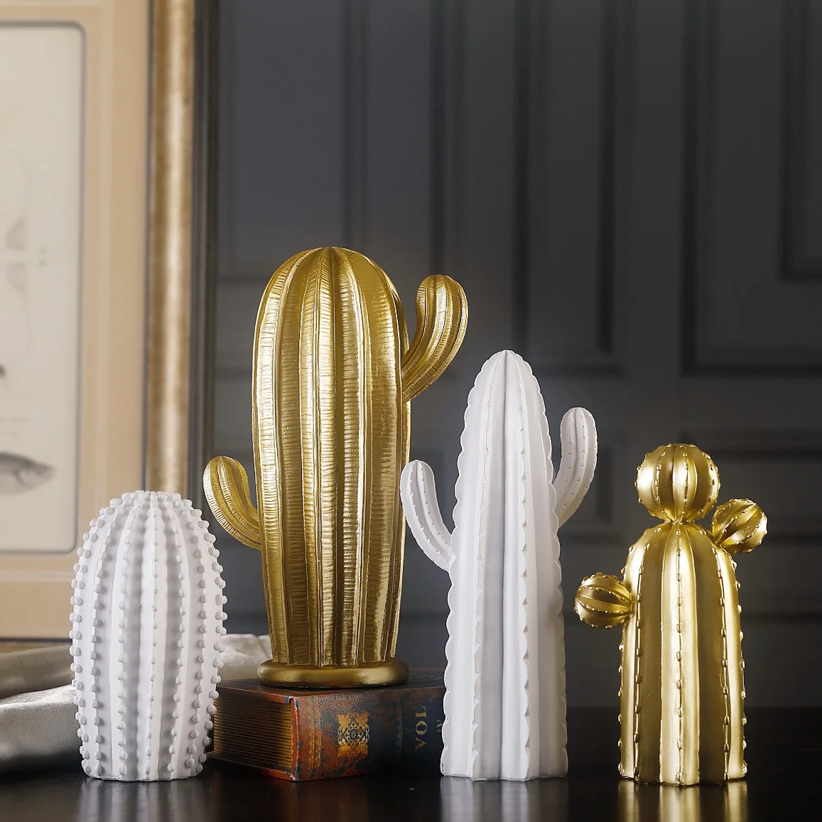 

Resin White Gold Cactus Figurine for House Minimalist Style Statue Sculpture Art Nordic Decoration for Office Home Room Decor